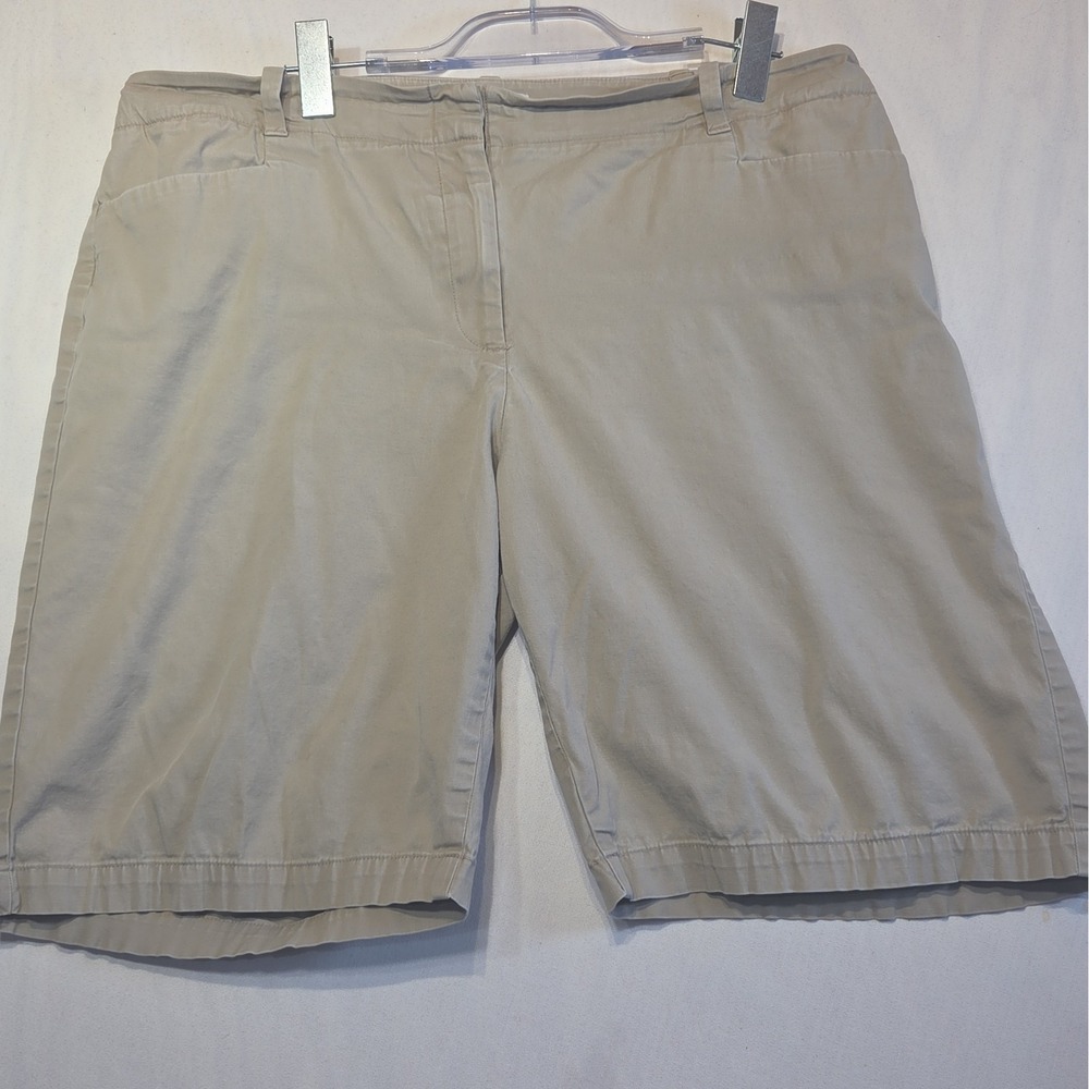 Talbots Women's 18W Khaki Beige Bermuda Shorts Stretch Elastic Waist Chino